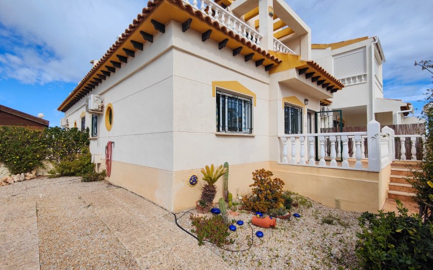 Reventa - Town House -
Orihuela Costa - Costa Blanca