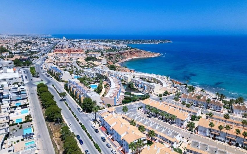 Reventa - Town House -
Orihuela Costa - Costa Blanca