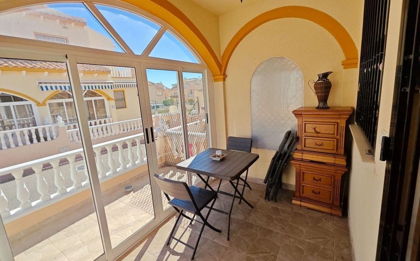 Reventa - Town House -
Orihuela Costa - La Florida