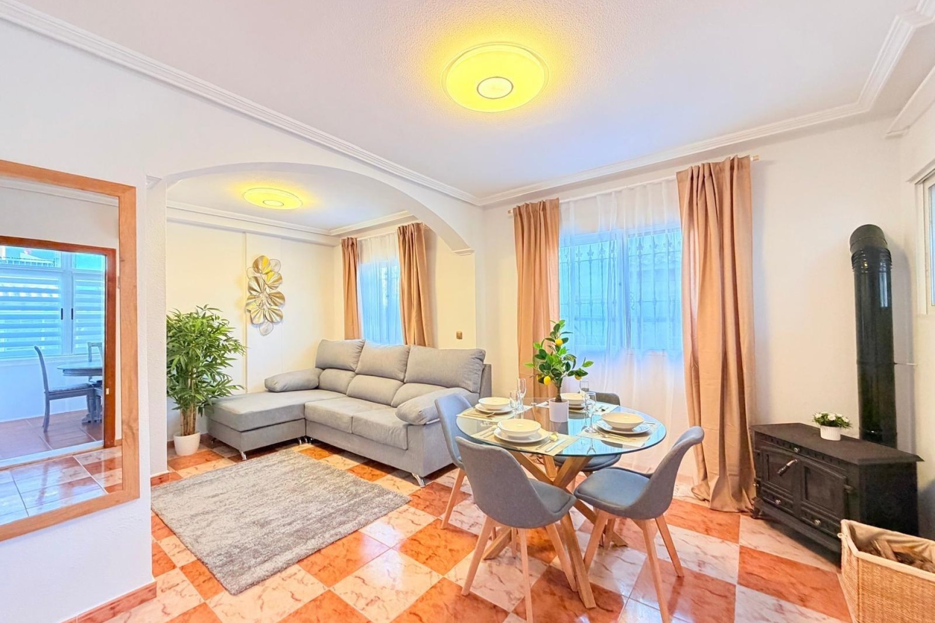 Reventa - Town House -
Orihuela Costa - Las Filipinas