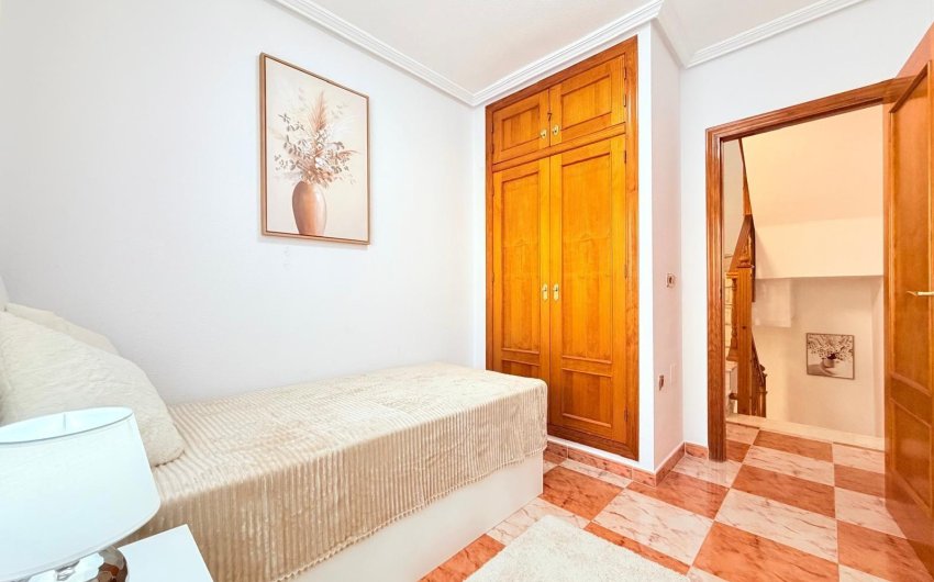Reventa - Town House -
Orihuela Costa - Las Filipinas