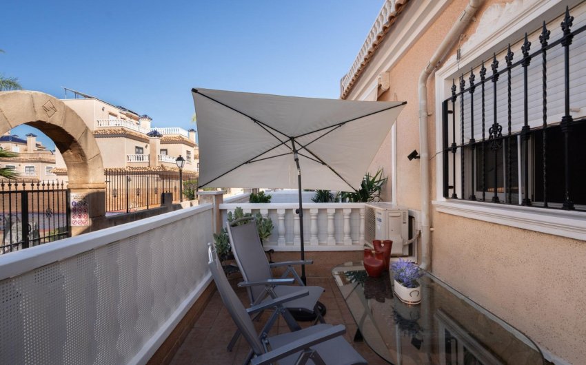Reventa - Town House -
Orihuela Costa - Los Dolses
