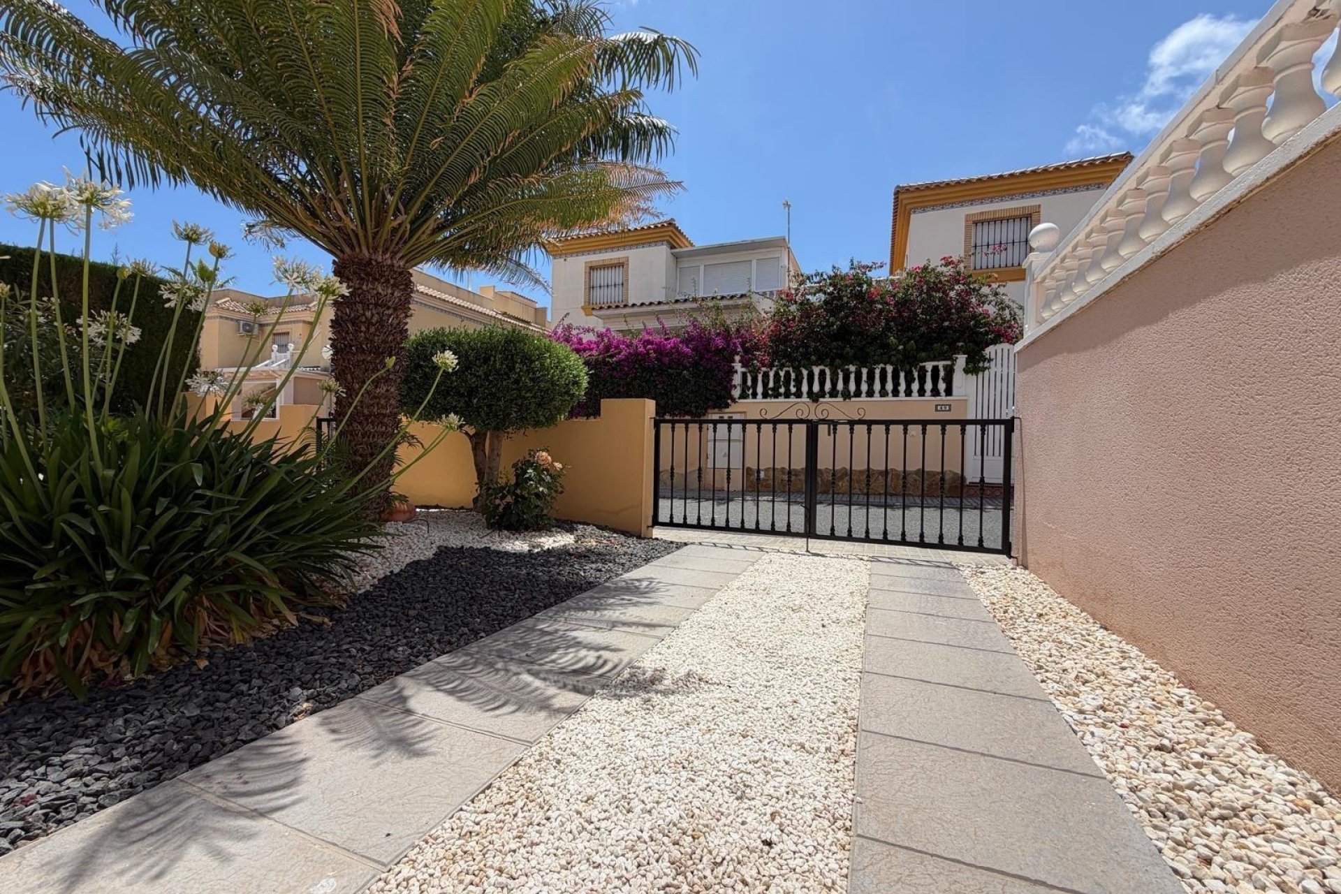 Reventa - Town House -
Orihuela Costa - Los Dolses