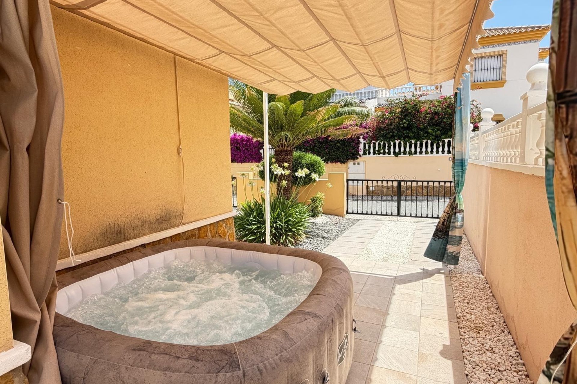 Reventa - Town House -
Orihuela Costa - Los Dolses
