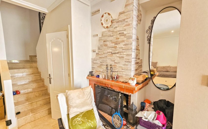 Reventa - Town House -
Orihuela Costa - PAU 8