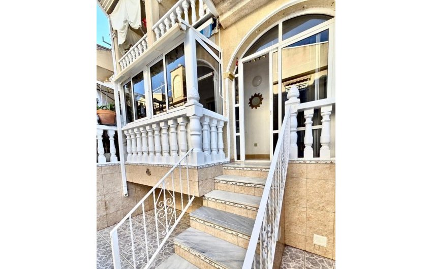 Reventa - Town House -
Playa Flamenca - Costa Blanca