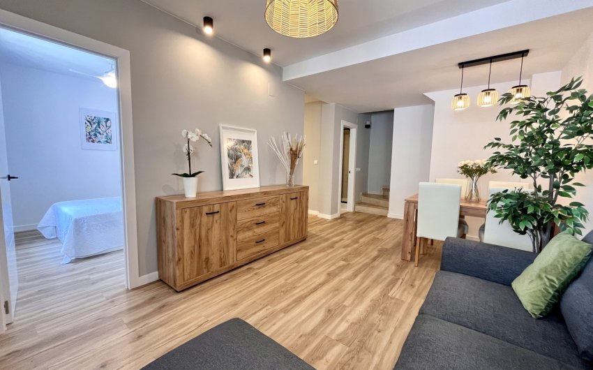 Reventa - Town House -
Playa Flamenca - Costa Blanca