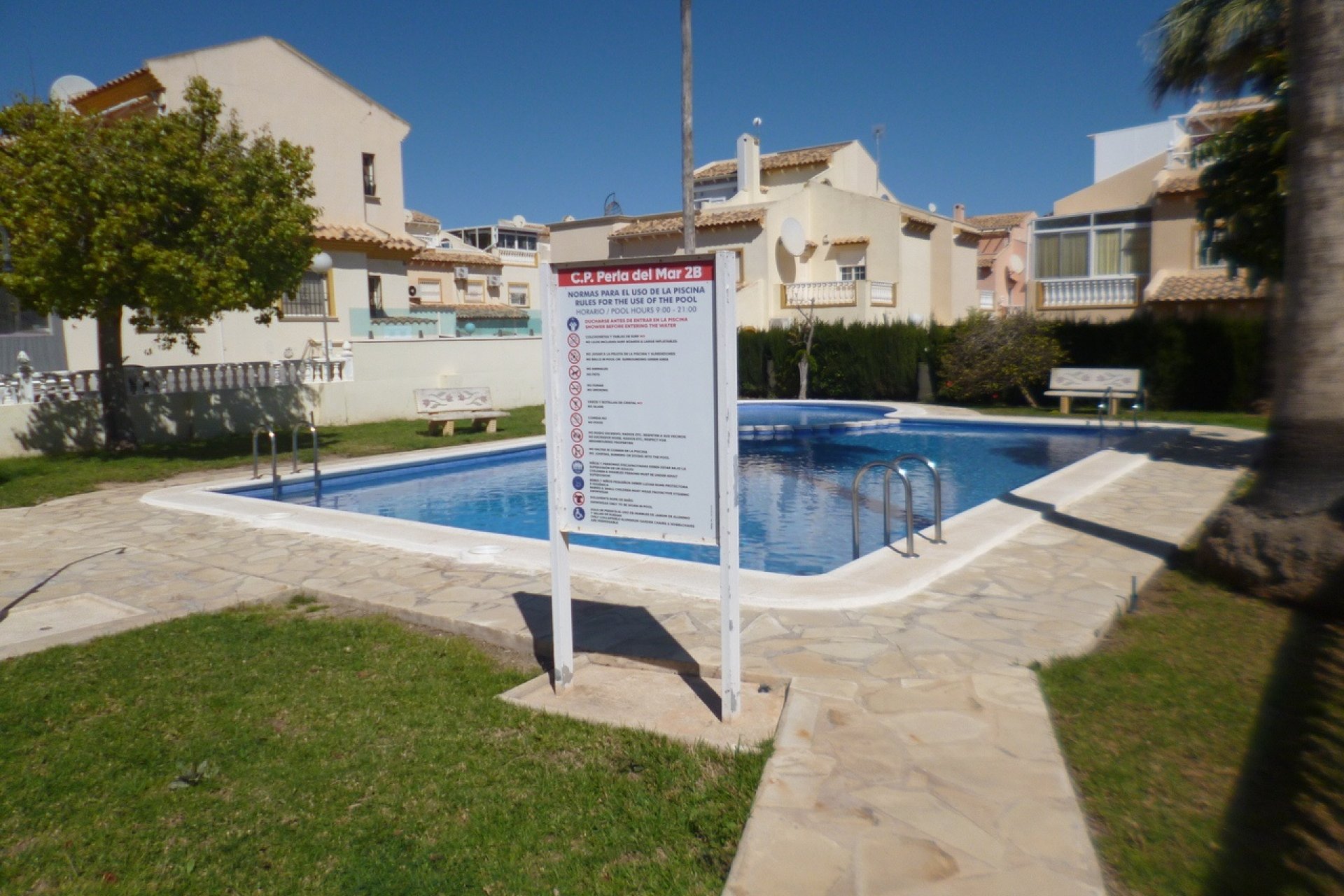 Reventa - Town House -
Playa Flamenca - Costa Blanca