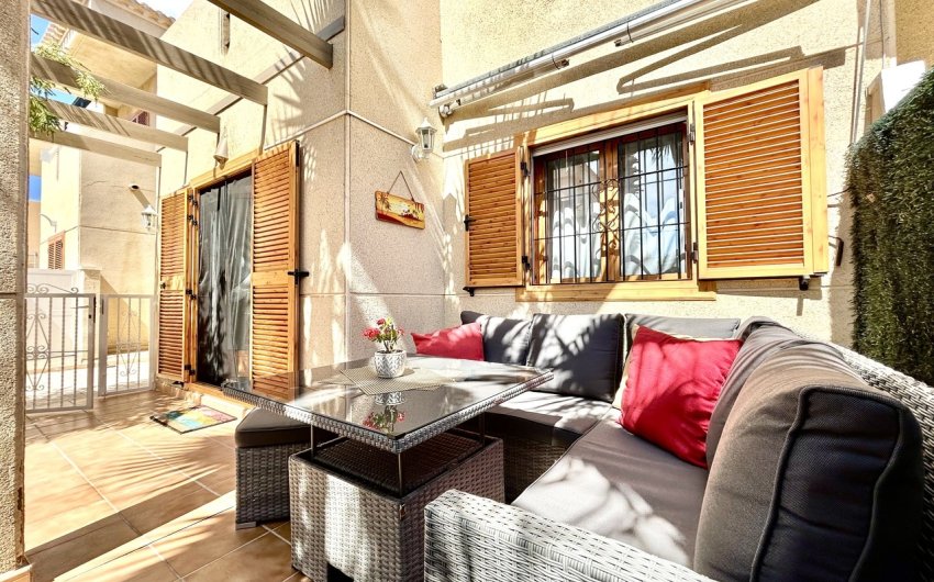 Reventa - Town House -
Playa Flamenca - Costa Blanca