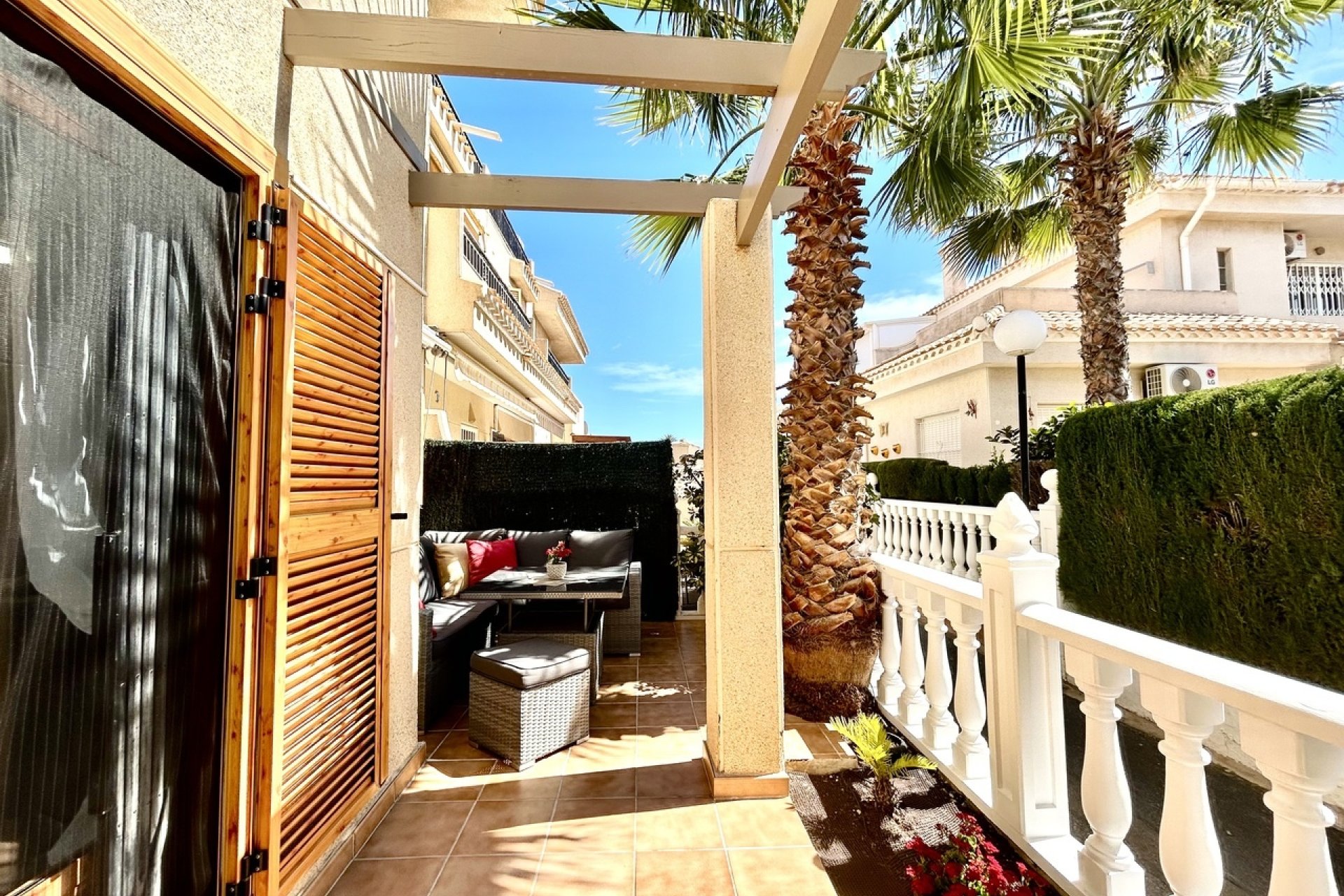 Reventa - Town House -
Playa Flamenca - Costa Blanca