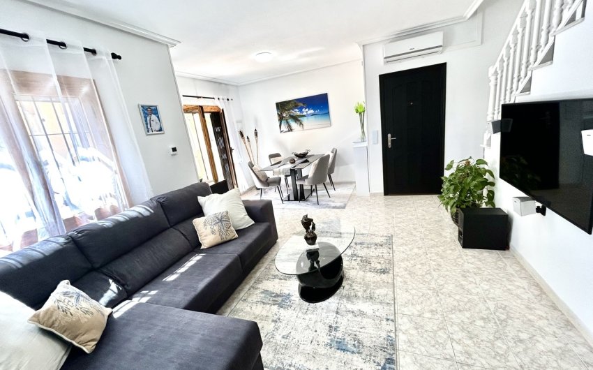 Reventa - Town House -
Playa Flamenca - Costa Blanca