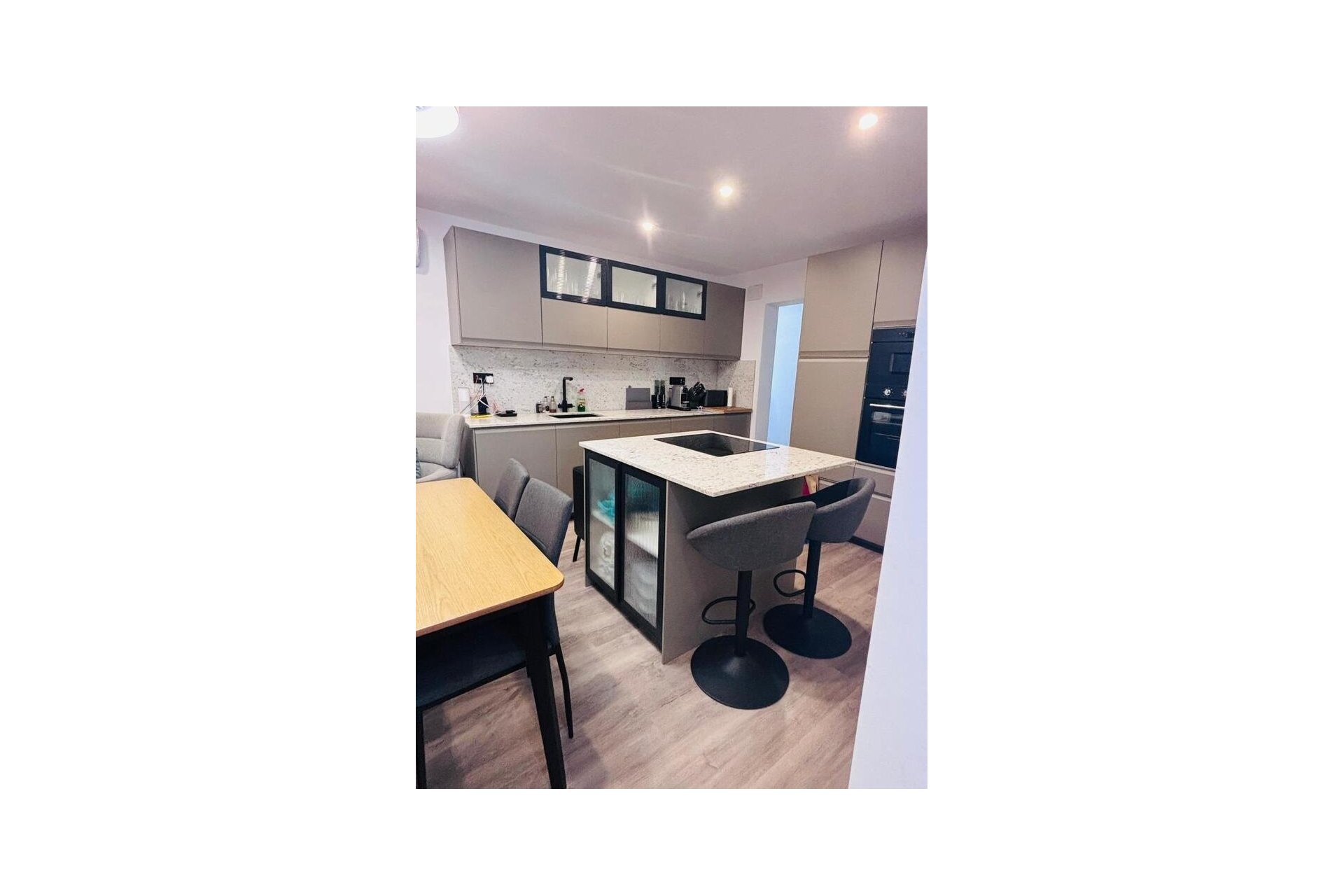 Reventa - Town House -
San Miguel de Salinas - Inland