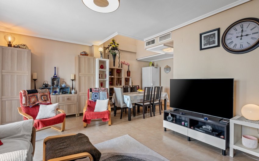 Reventa - Town House -
San Miguel de Salinas - Inland