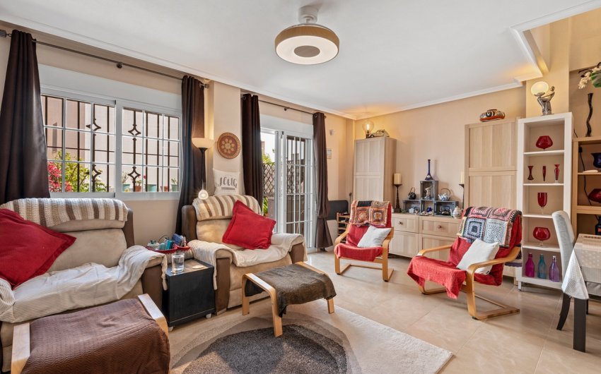 Reventa - Town House -
San Miguel de Salinas - Inland