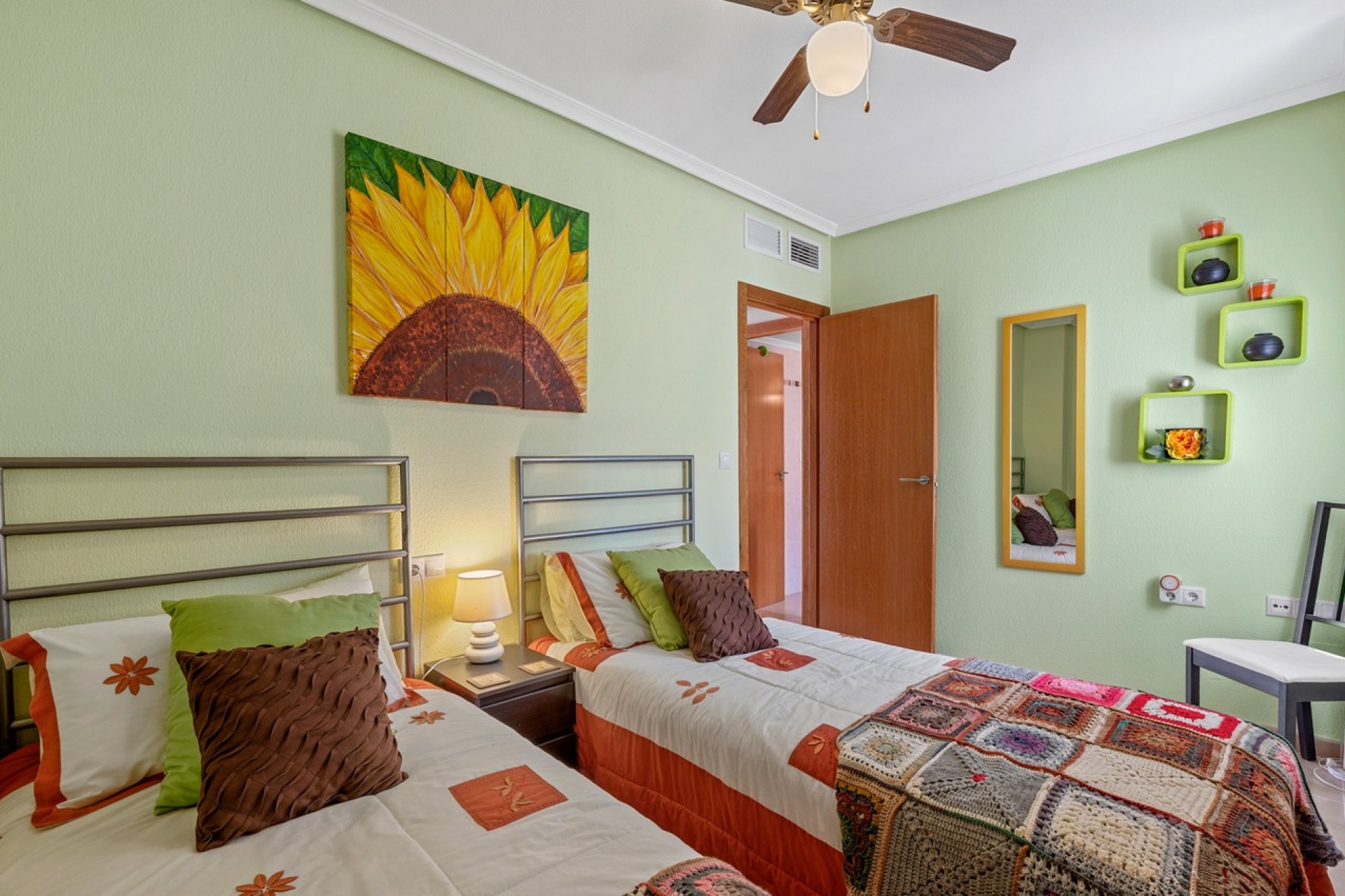 Reventa - Town House -
San Miguel de Salinas - Inland