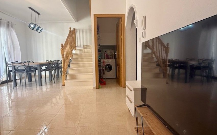 Reventa - Town House -
San Miguel de Salinas - Inland