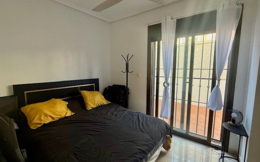 Reventa - Town House -
San Miguel de Salinas - Inland