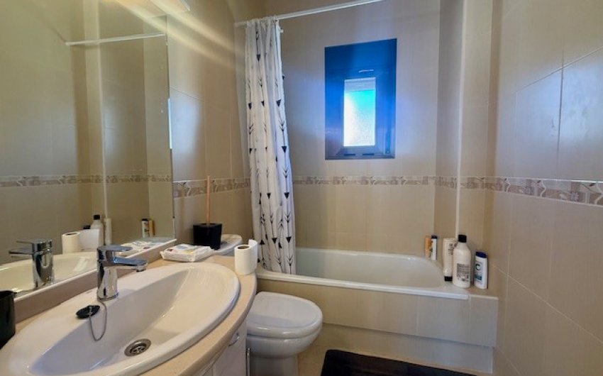 Reventa - Town House -
San Miguel de Salinas - Inland