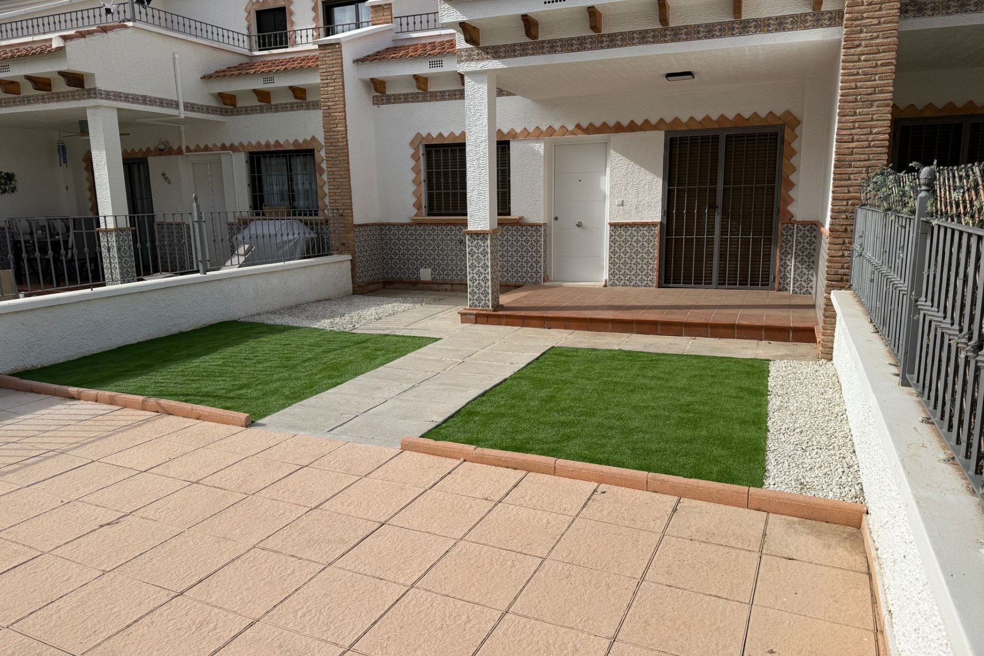 Reventa - Town House -
San Miguel de Salinas - Inland