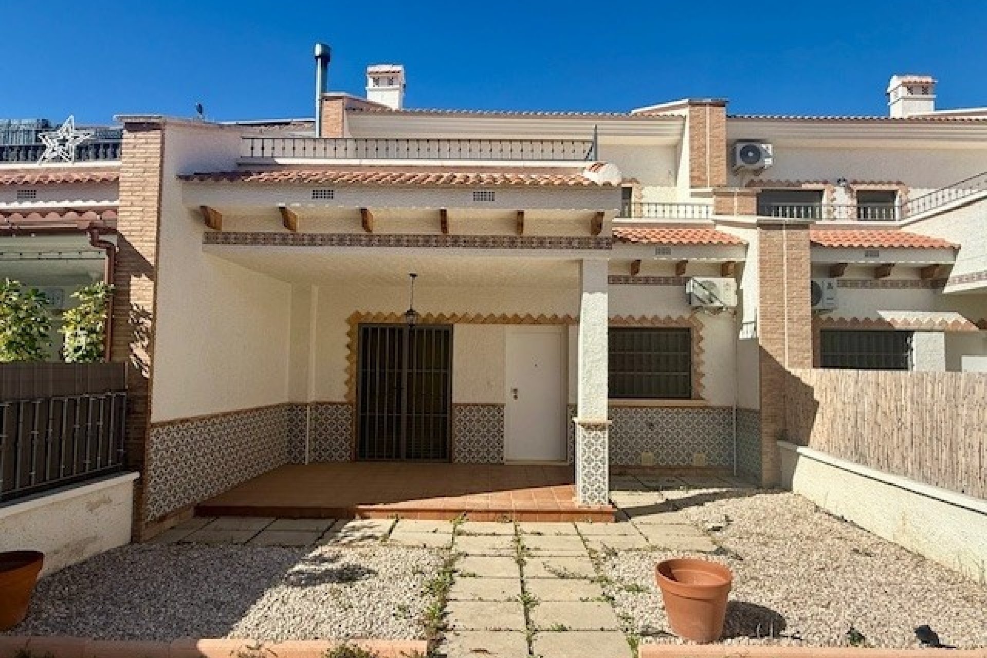 Reventa - Town House -
San Miguel de Salinas - Inland