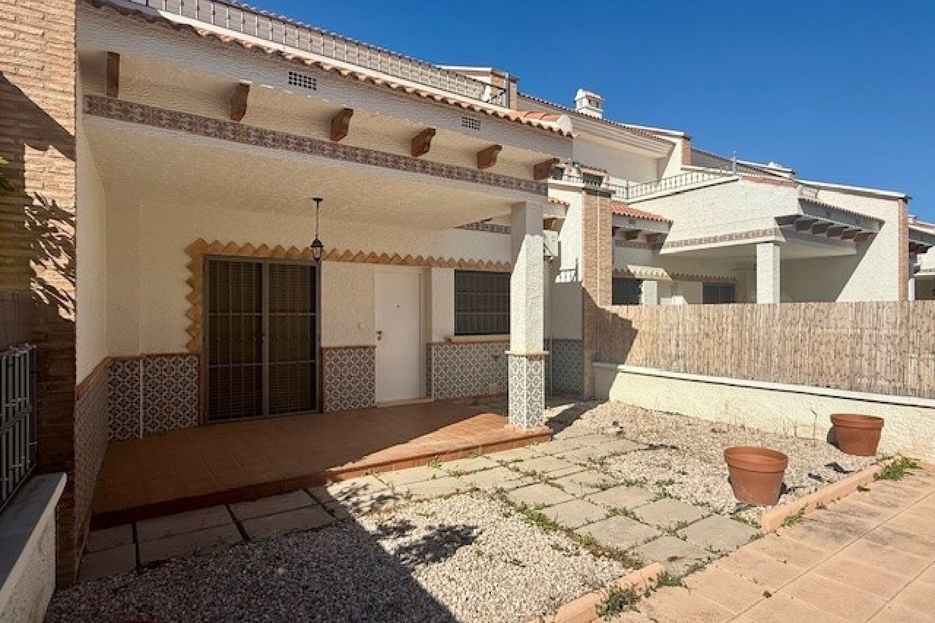 Reventa - Town House -
San Miguel de Salinas - Inland