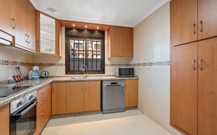 Reventa - Town House -
San Miguel de Salinas - Inland