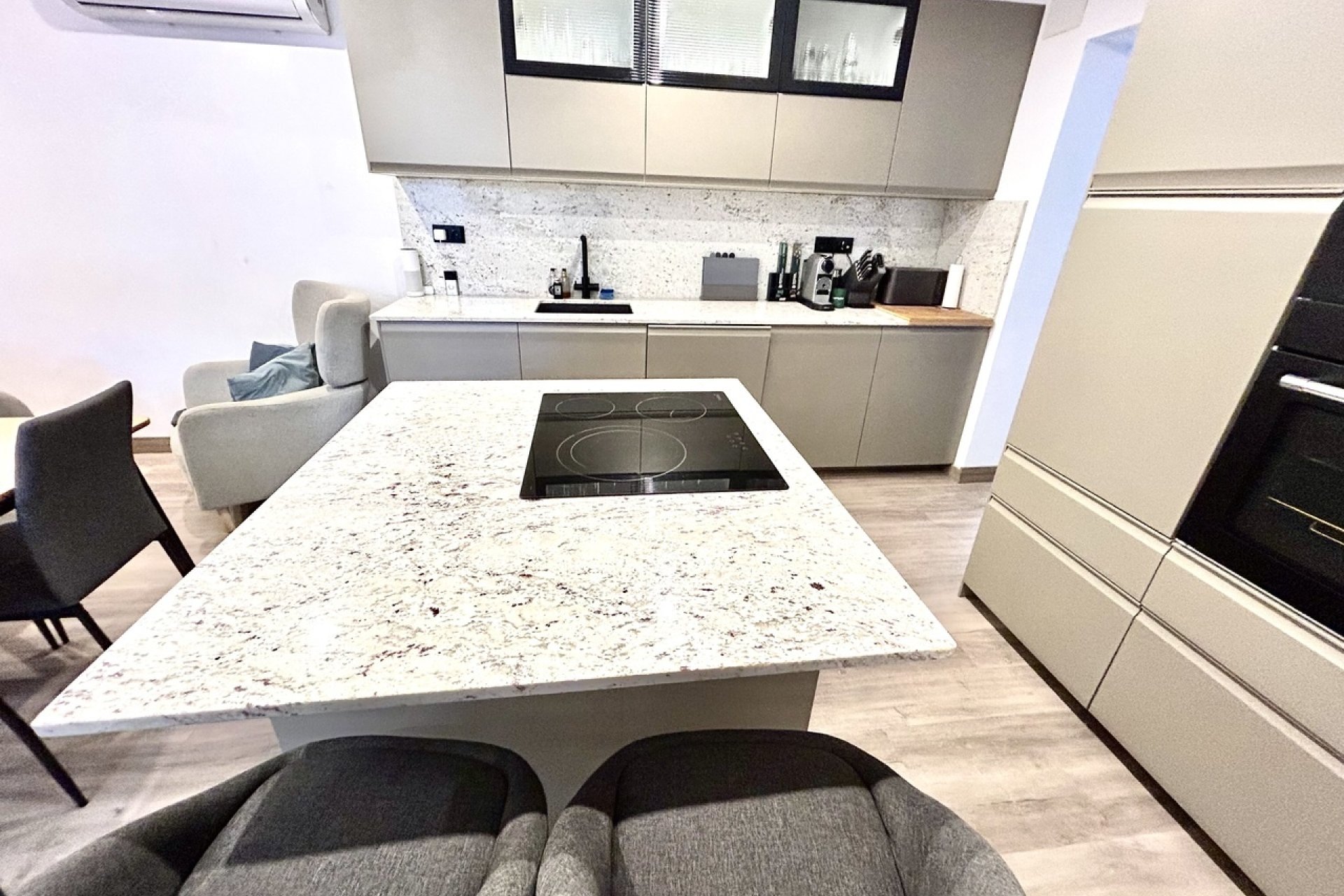 Reventa - Town House -
San Miguel de Salinas - Inland