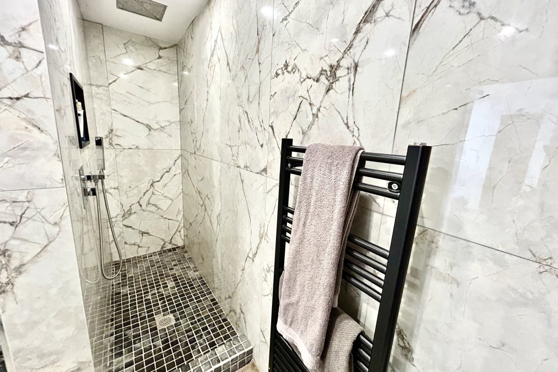 Reventa - Town House -
San Miguel de Salinas - Inland