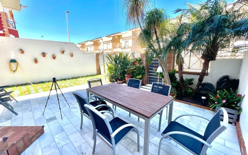 Reventa - Town House -
Torre de la Horadada - Costa Blanca