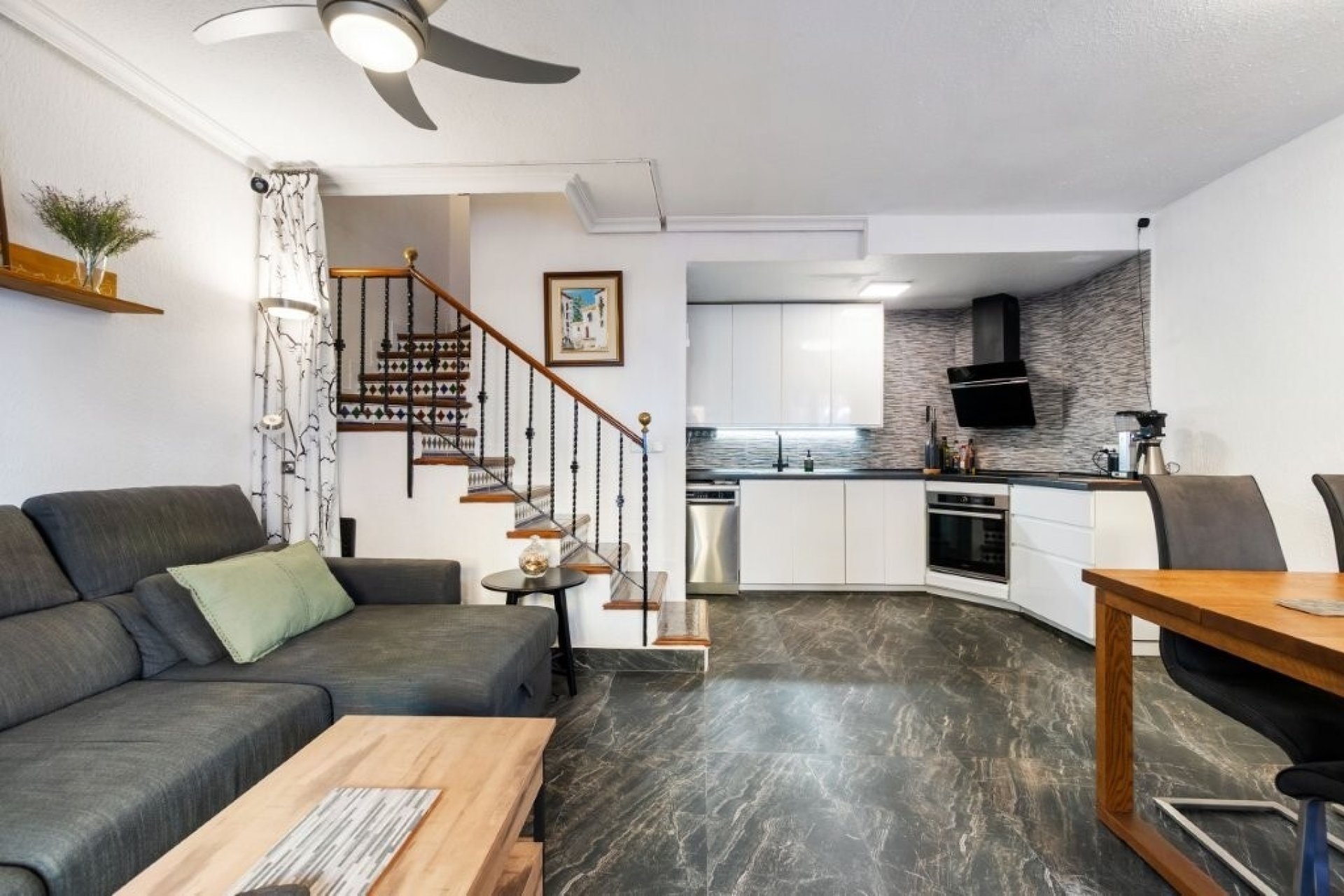 Reventa - Town House -
Torrevieja - Cabo Cervera