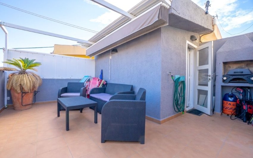 Reventa - Town House -
Torrevieja - Cabo Cervera