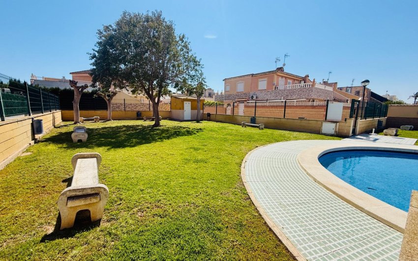 Reventa - Town House -
Torrevieja - Carrefour