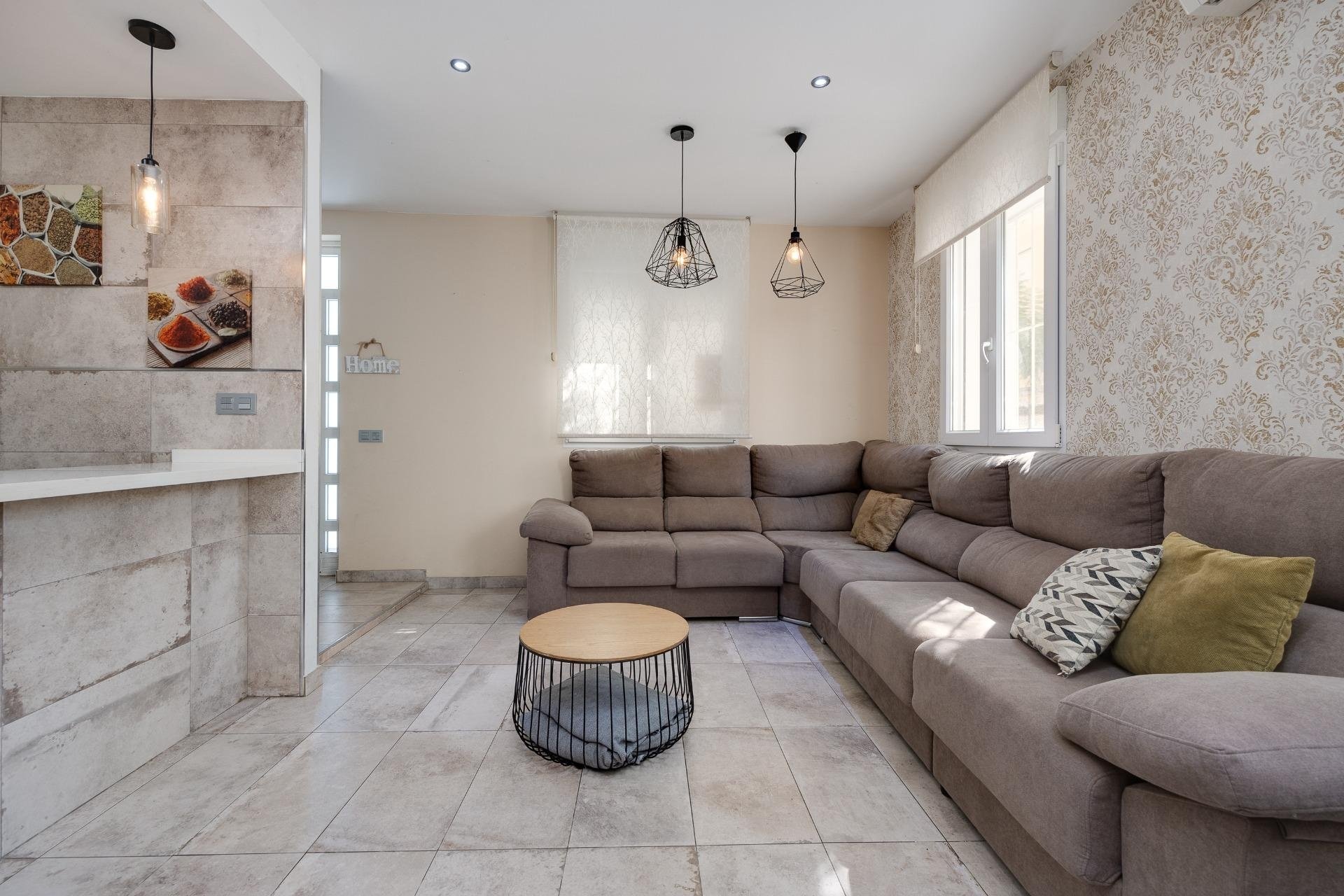 Reventa - Town House -
Torrevieja - Centro