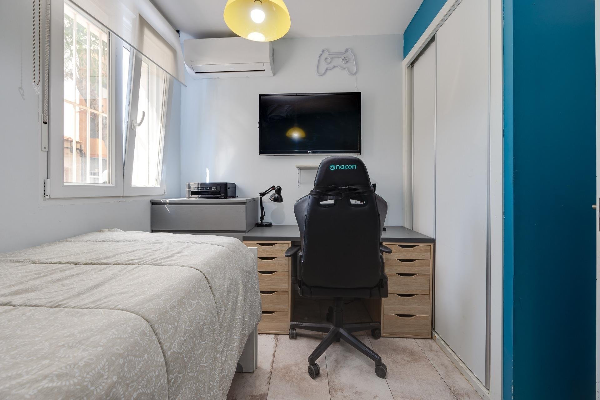 Reventa - Town House -
Torrevieja - Centro