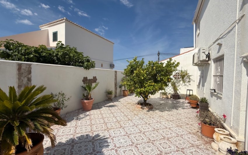 Reventa - Town House -
Torrevieja - Costa Blanca