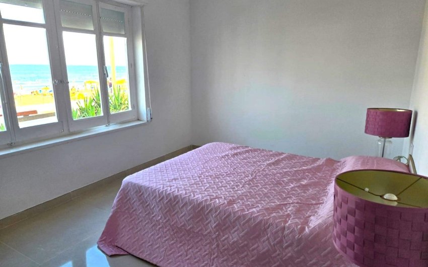 Reventa - Town House -
Torrevieja - La Mata