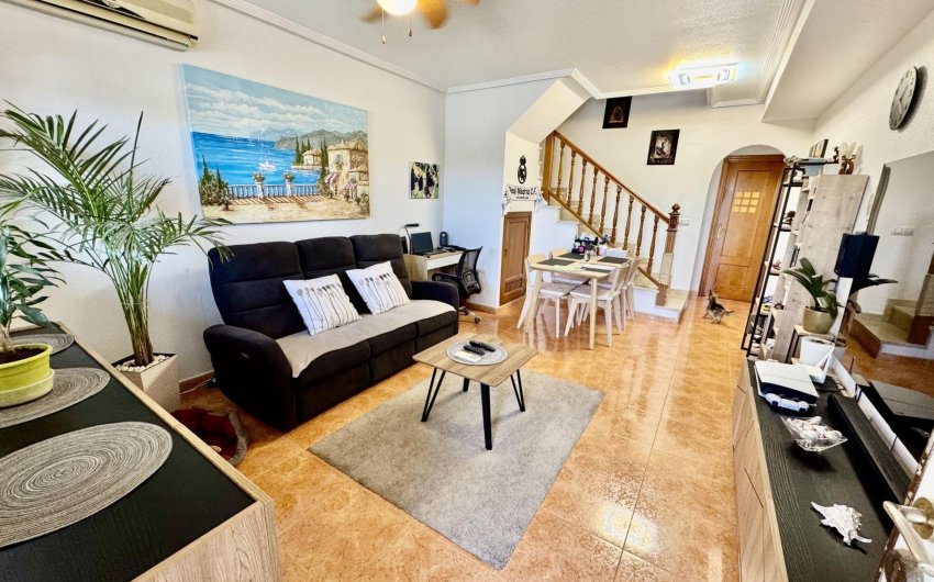 Reventa - Town House -
Torrevieja - La Siesta - El Salado - Torreta