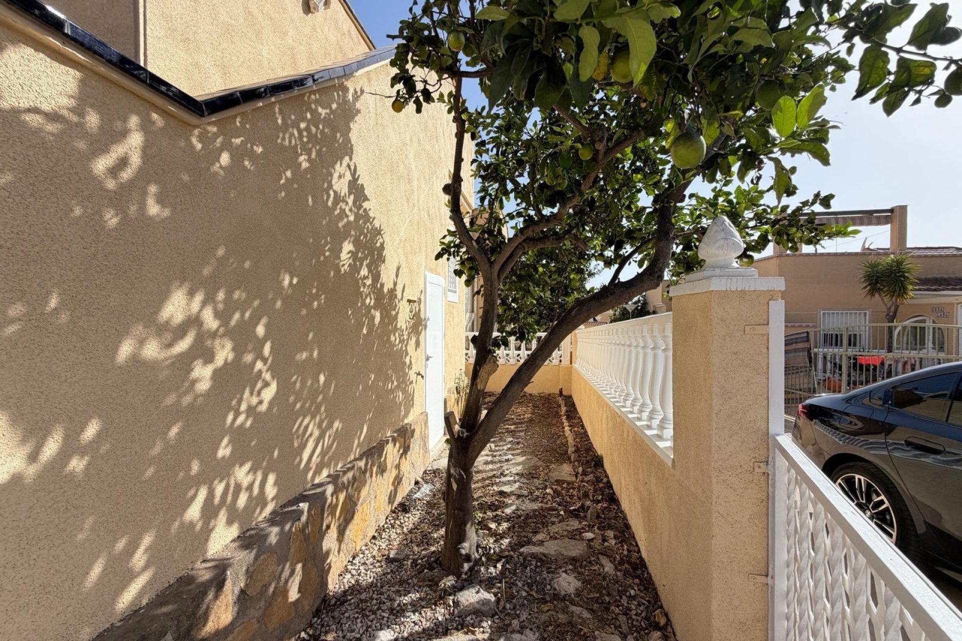 Reventa - Town House -
Torrevieja - Miramar - Torre Del Moro