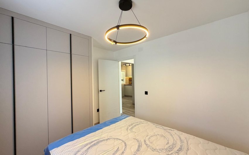Reventa - Town House -
Torrevieja - Miramar - Torre Del Moro