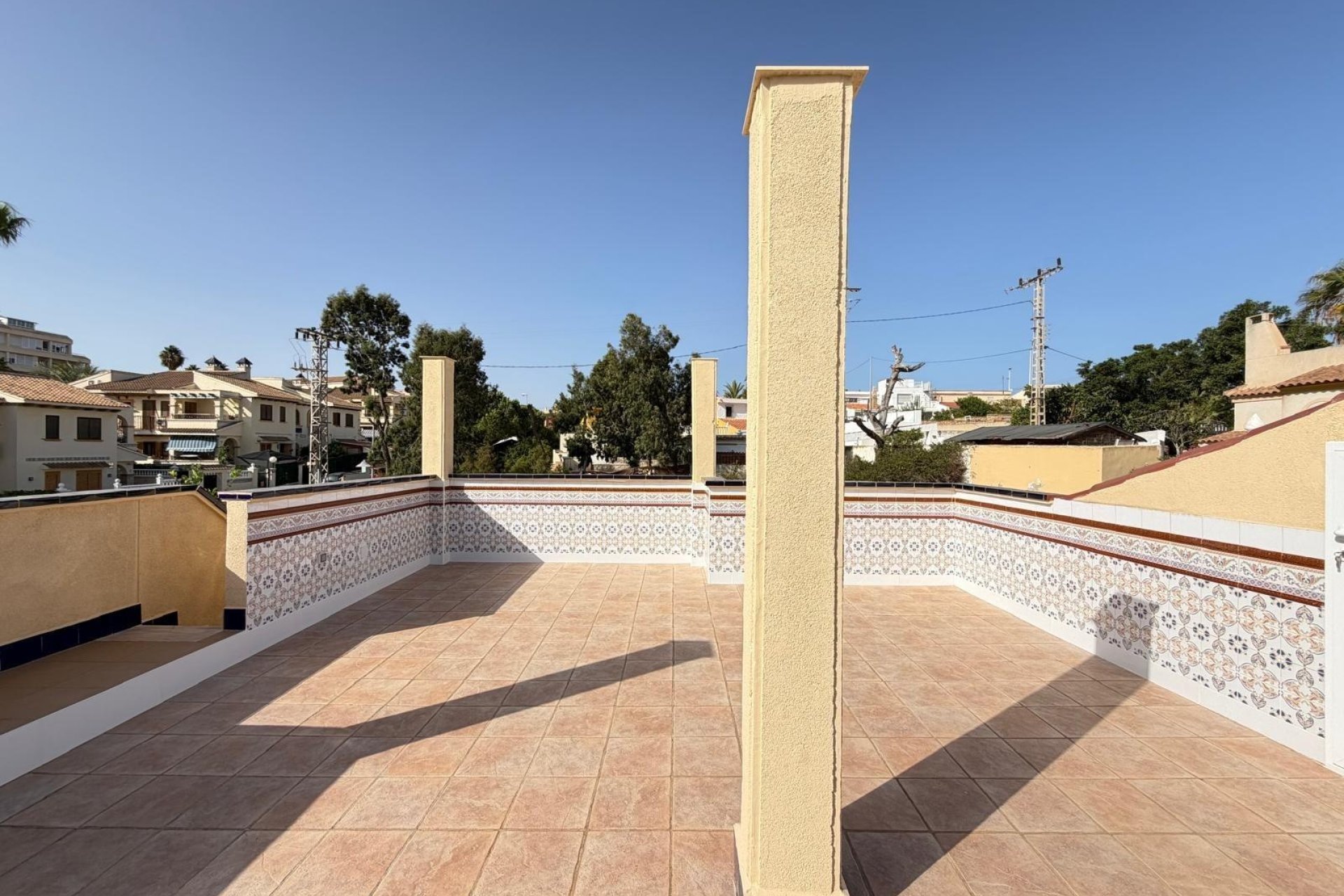 Reventa - Town House -
Torrevieja - Miramar - Torre Del Moro
