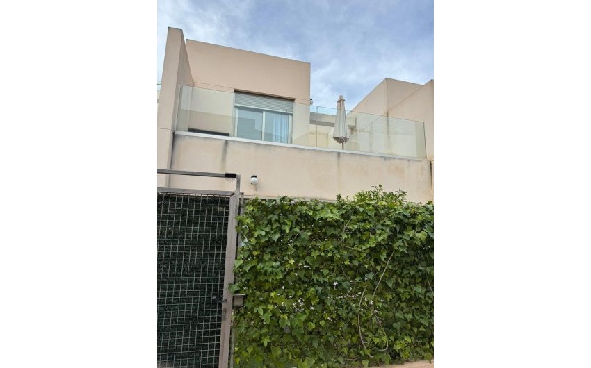 Reventa - Town House -
Torrevieja - Punta Prima