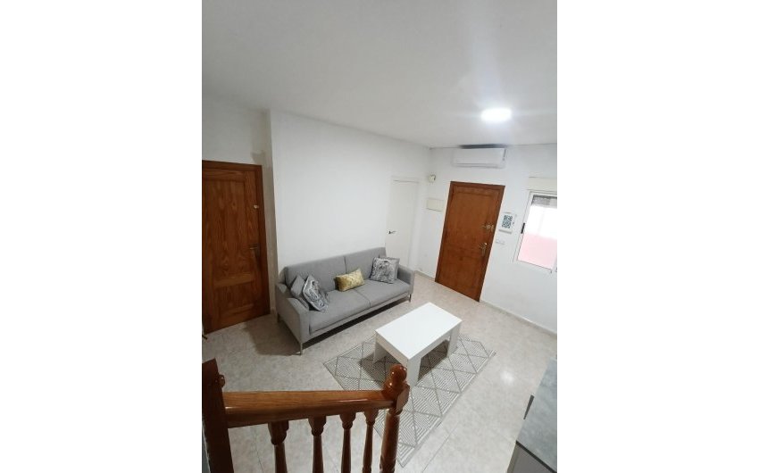 Reventa - Town House -
Torrevieja - Torretas