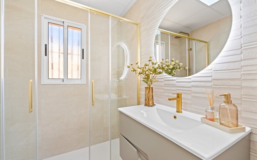 Reventa - Town House -
Villamartin - Costa Blanca