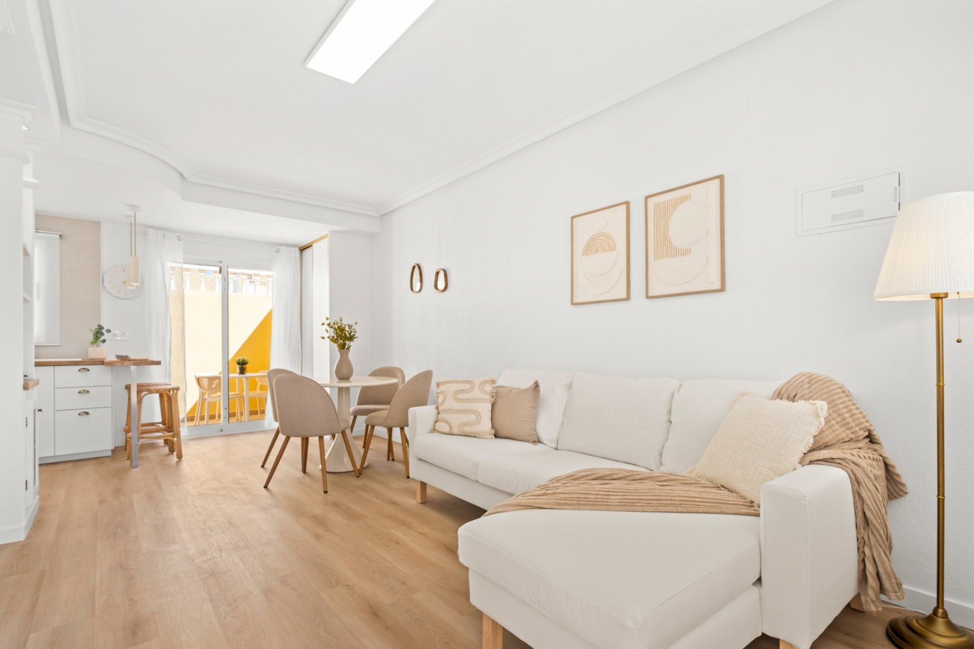 Reventa - Town House -
Villamartin - Costa Blanca