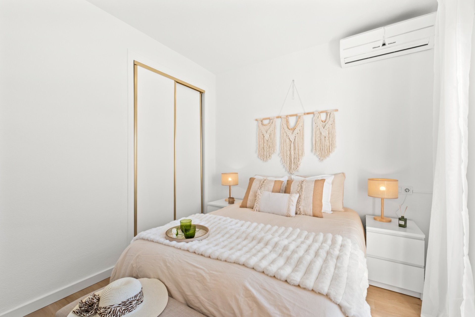 Reventa - Town House -
Villamartin - Costa Blanca