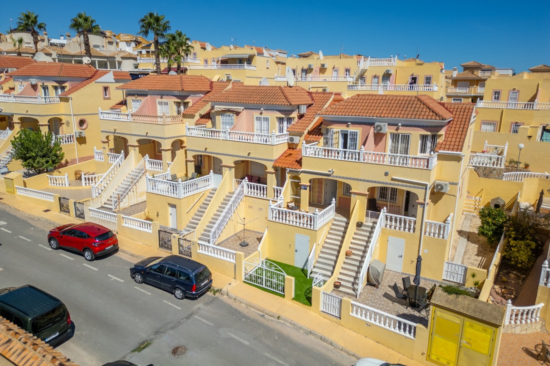 Reventa - Town House -
Villamartin - Costa Blanca
