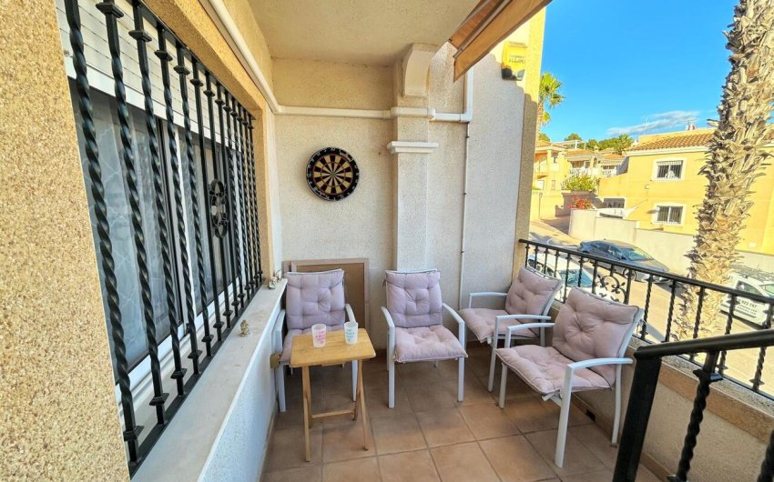 Reventa - Town House -
Villamartin - Costa Blanca