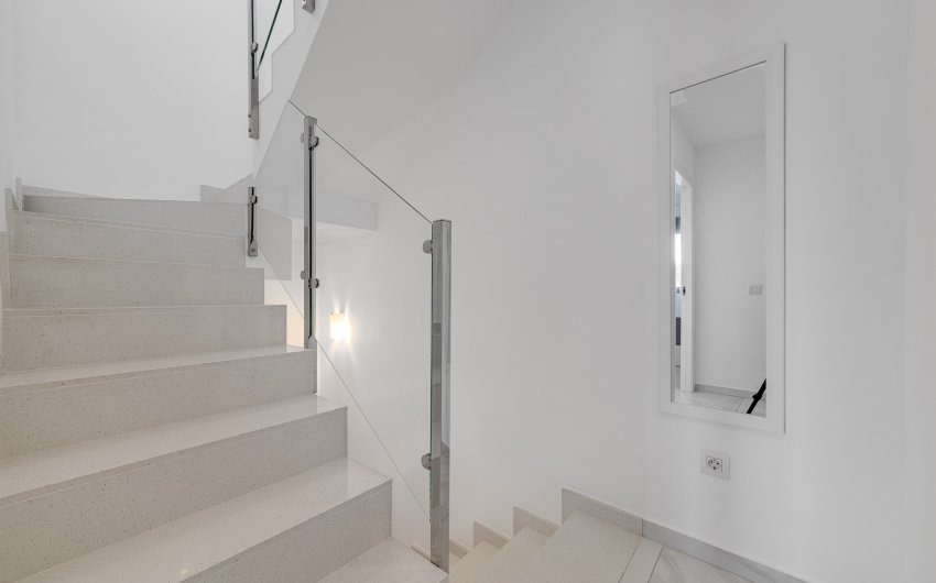 Reventa - Town House -
Villamartin - Costa Blanca