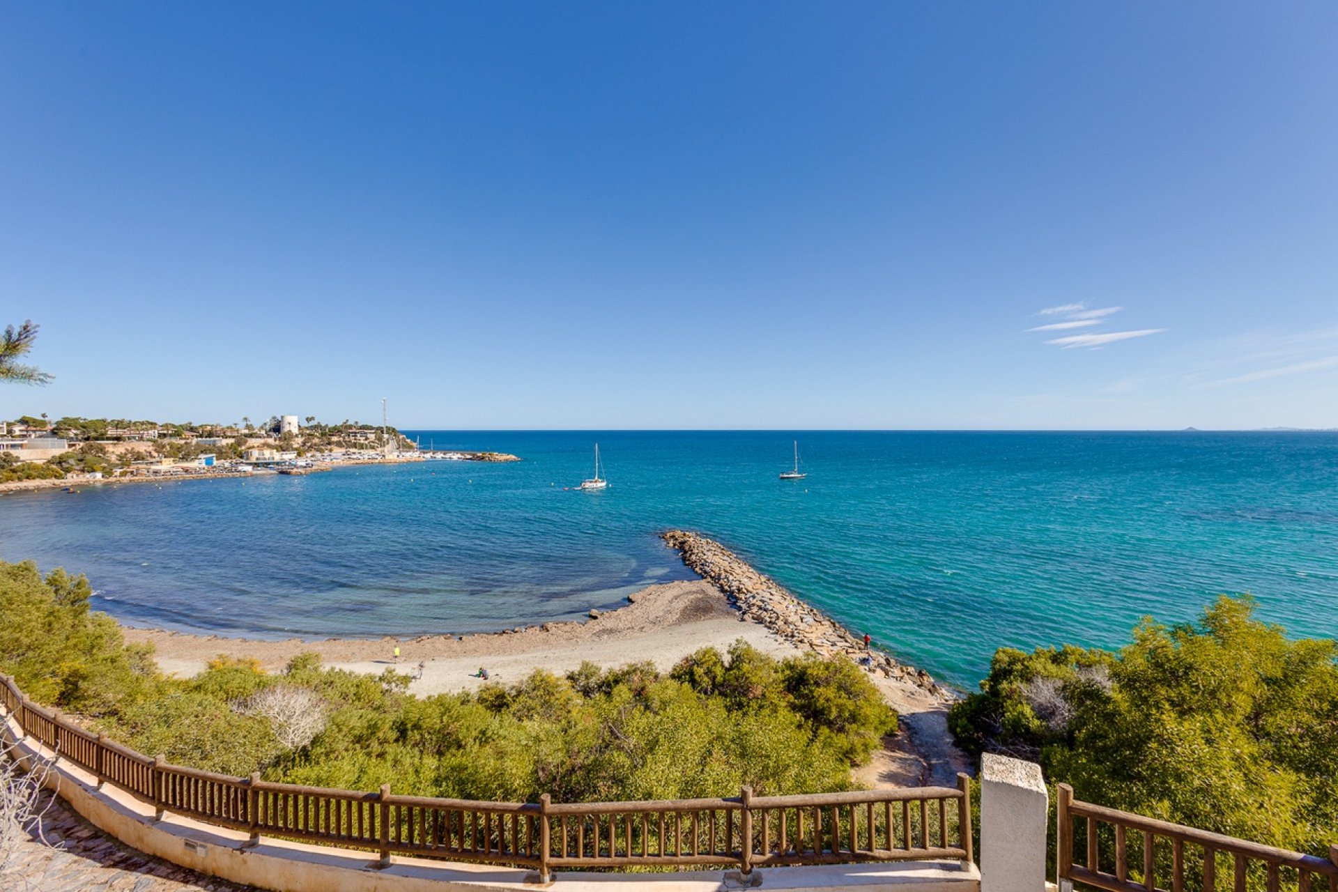 Reventa - Town House -
Villamartin - Costa Blanca