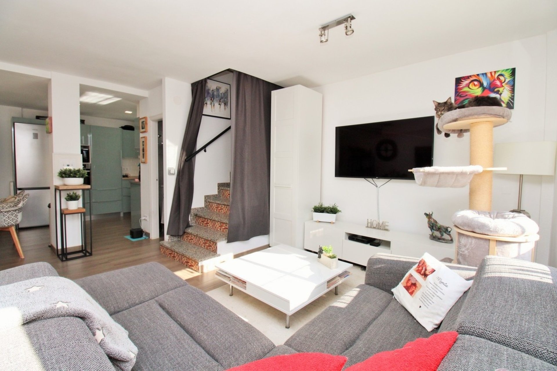 Reventa - Town House -
Villamartin - Costa Blanca